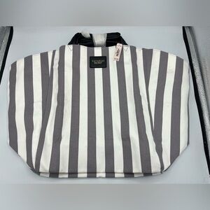 Victoria's Secret Gray and White Tote